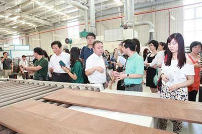 清洁空气全线水性漆，百项技改曲美家具先行——涂料制造迈向绿色新纪元